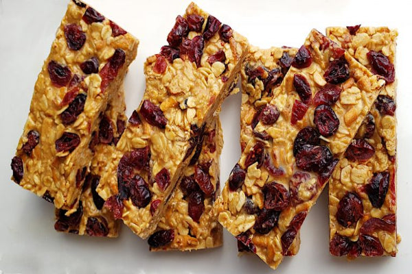 NO BAKE CRANBERRY PEANUT BUTTER BARS